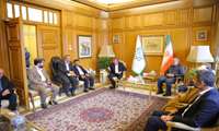 دیدار شهردار بندرعباس رئیس شورا و روساى کمیسیونهاى شوراى اسلامى شهر بندرعباس با شهردار تهران