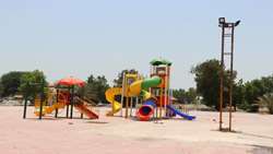 نصب ست‌های بازی کودکان در بوستان حضرت رقیه (س) با حمایت خیرین و اجرای سازمان آرامستان