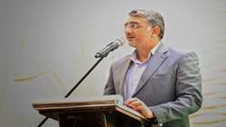 آئین نکوداشت روز خبرنگار و تجلیل و تقدیر از خبرنگاران به همت شهرداری بندرعباس برگزار شد