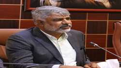 /تحسین عملکرد شهرداری بندرعباس در نخستین جلسه راهبردی شهرهای خلاق ایران/ امینی‌زاده خبر داد: احداث 3 مرکز آموزش، تولید و عرضه صنایع‌دستی در شهر خلاق بندرعباس
