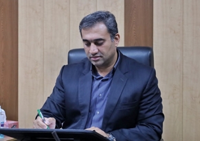 تبریک معاون برنامه‌ریزی و توسعه سرمایه انسانی به رئیس کمیته داوری لیگ ملی خلاقیت و نوآوری شهری کلان شهرهای کشور