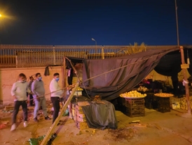 جمع‌آوری چادرهای دست‌فروشان بلوار شهدا از معابر عمومی