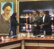 تجلیل از آموزشگران طرح تپش به پاس همراهی در اجرای طرح تفکیک پسماند خشک از مبدأ در بندرعباس