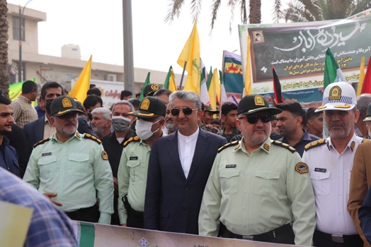 حضور شهردار بندرعباس در اجتماع بزرگ ۱۳ آبان